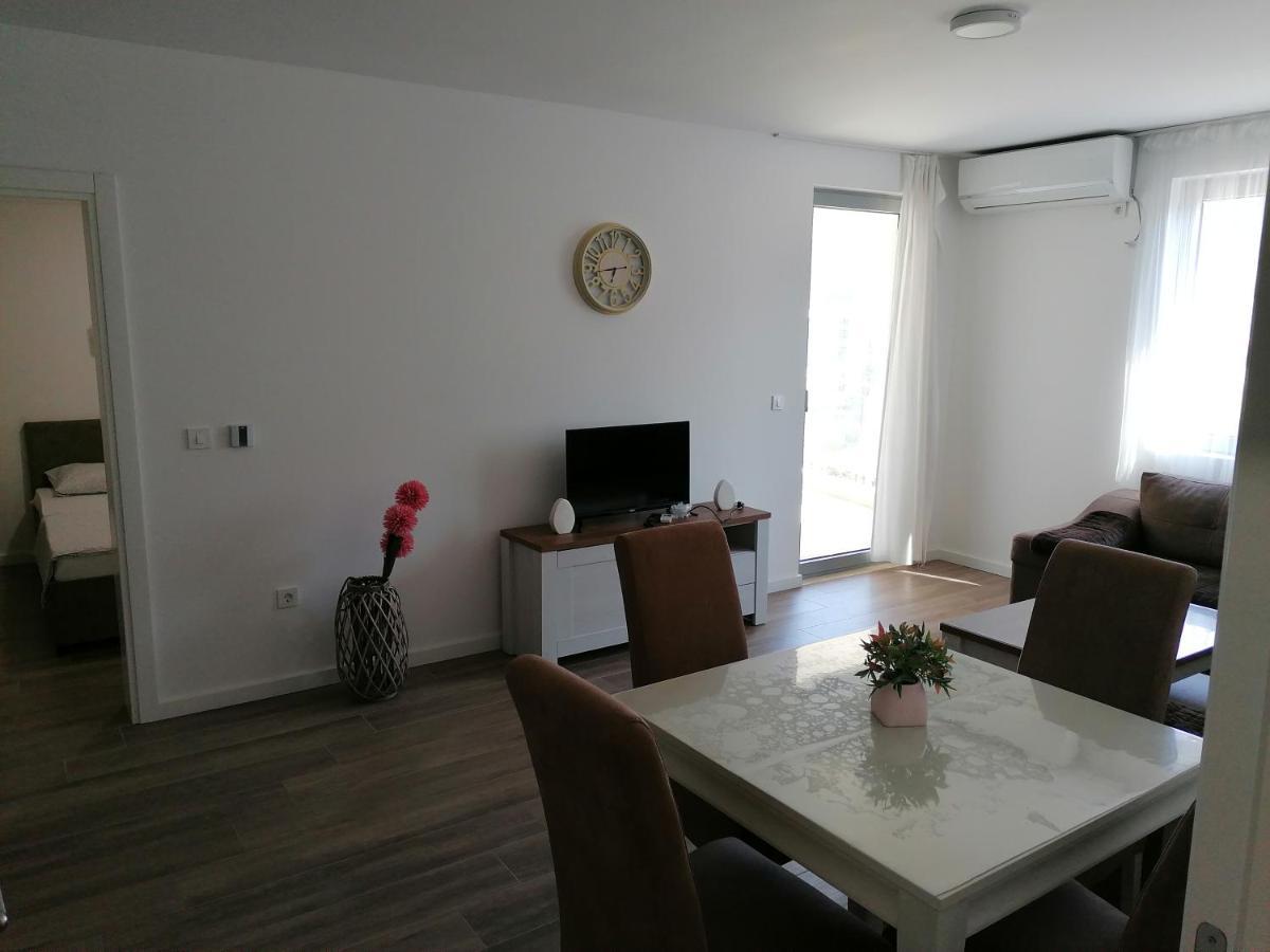 Riki Dream Apartamento Dobra Voda Exterior foto